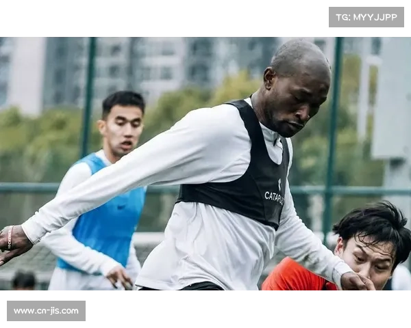 德甲外援政策宽松无严格限制，成国际球员理想赛场